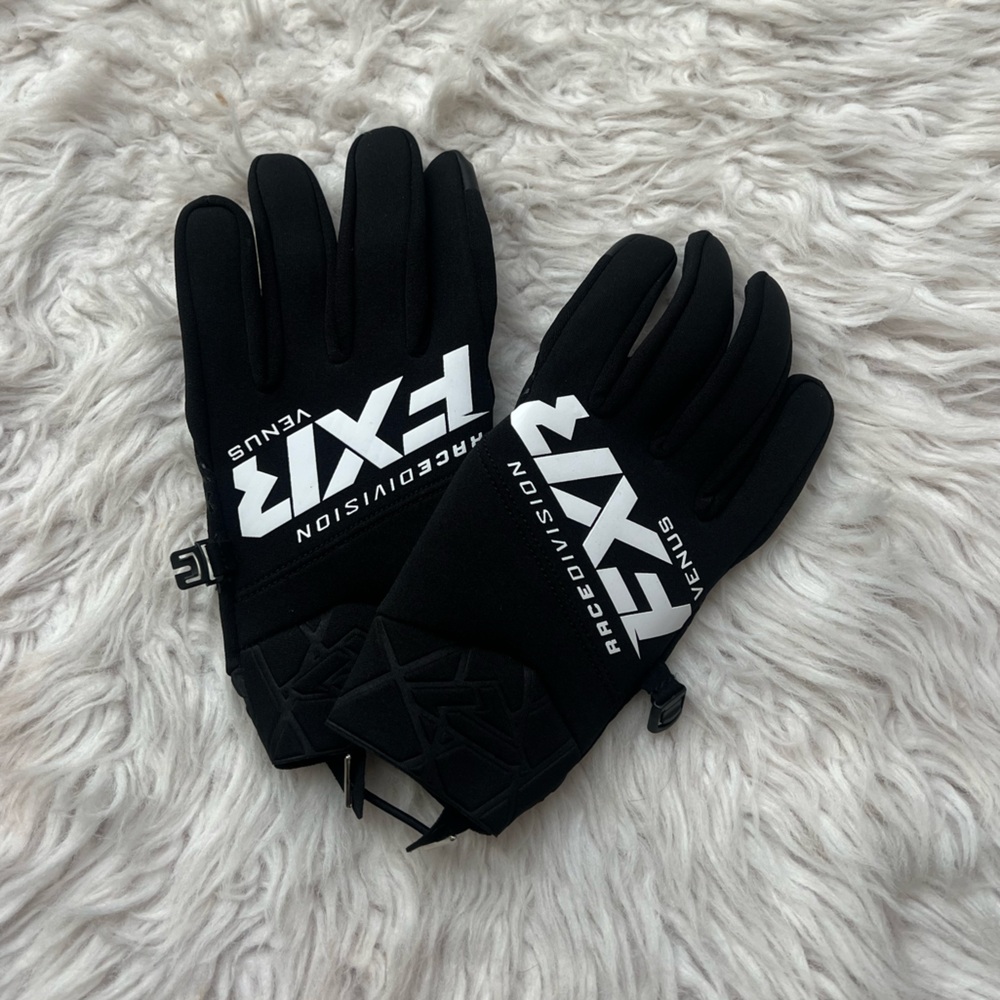FXR Venus Gloves brand new